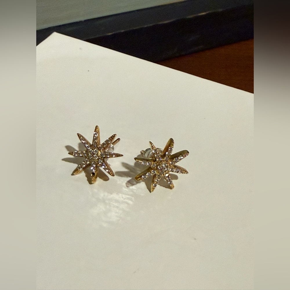 Gold Starburst Earrings - Picture 2 of 3